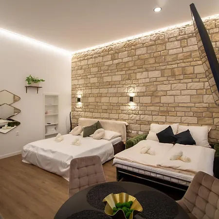Apartman Amadeus *